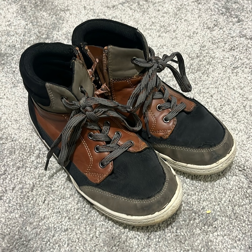 Steve Madden boy dress shoes